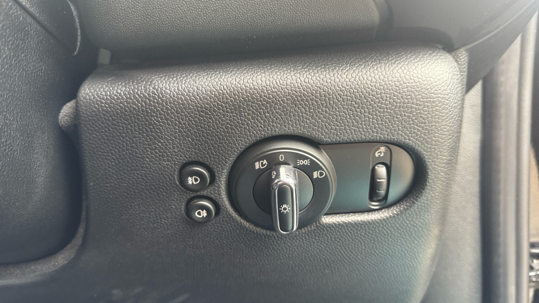 MINI Hatchback 2.0 Cooper S D 5dr Auto [8 Speed] Diesel Hatchback